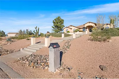 2124 Blackfoot Drive, Kingman, AZ 86401 - Photo 8