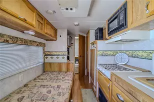 18852 N Spur Dr, Dolan Springs, AZ 86441 - Photo 54