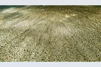 19595 S Kit Carson Road, Yucca, AZ 86438 - Photo 10