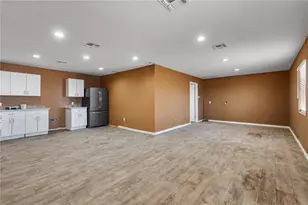 2143 E Willow Dr, Mohave Valley, AZ 86440 - Photo 28