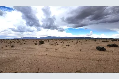 351-04-013 N Aladdin Drive, Dolan Springs, AZ 86441 - Photo 10