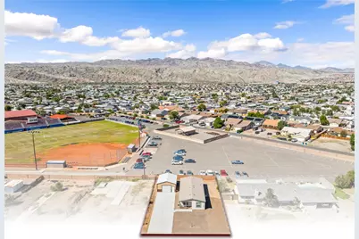 1917 Morning Glory Trail, Bullhead City, AZ 86442 - Photo 4