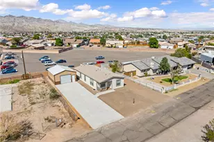 1917 Morning Glory Trail, Bullhead City, AZ 86442 - Photo 32