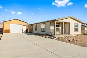 1917 Morning Glory Trail, Bullhead City, AZ 86442 - Photo 1