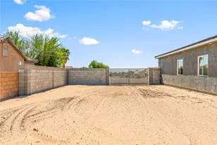 1973 E La Entrada Pl, Fort Mohave, AZ 86426 - Photo 36