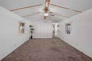 2960 Silver Creek Rd, Bullhead City, AZ 86442 - Photo 14