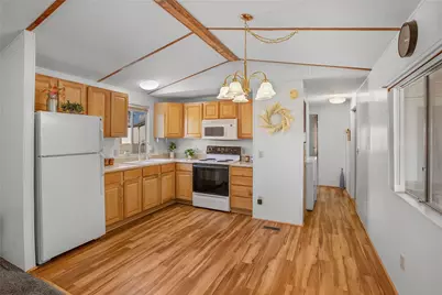 2960 Silver Creek Road #12, Bullhead City, AZ 86442 - Photo 14