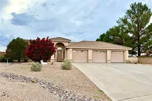 2807 Cimarron Dr, Kingman, AZ 86401 - Photo 2