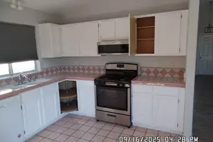 1193 Pawnee Dr, Bullhead City, AZ 86442 - Photo 6