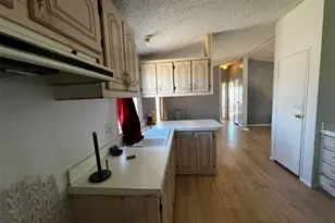 3868 W W Abrigo Dr Dr, Golden Valley, AZ 86413 - Photo 4