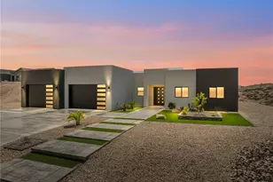 3090 Canyon De Chelly Dr, Bullhead City, AZ 86429 - Photo 2