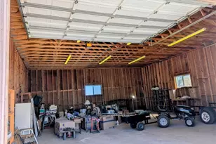 875 E Kanab Ln, Meadview, AZ 86444 - Photo 10