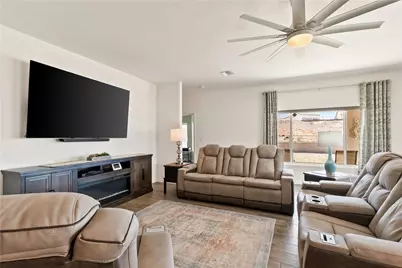 2584 Climbing Rock Lane, Bullhead City, AZ 86442 - Photo 12