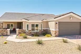2584 Climbing Rock Ln, Bullhead City, AZ 86442 - Photo 4