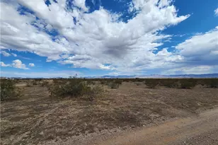 217-02-083 S Muscovite Rd, Golden Valley, AZ 86413 - Photo 1