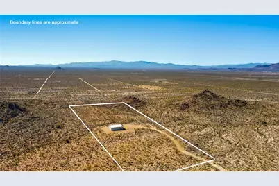 11102 Red Rock Road, Yucca, AZ 86438 - Photo 14