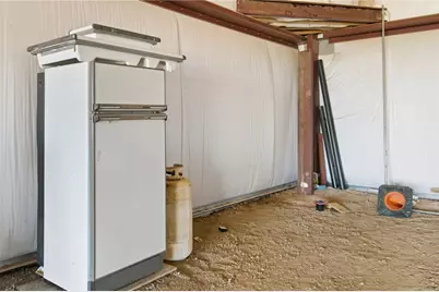 11102 Red Rock Road, Yucca, AZ 86438 - Photo 6