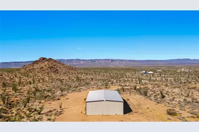 11102 Red Rock Road, Yucca, AZ 86438 - Photo 24