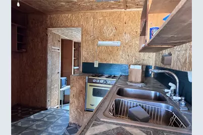 21188 S Cheyenne Road, Yucca, AZ 86438 - Photo 8