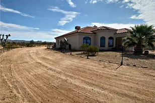 21038 S Cheyenne Rd, Yucca, AZ 86438 - Photo 78