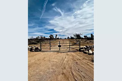 21038 S Cheyenne Road, Yucca, AZ 86438 - Photo 96