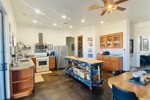 21038 S Cheyenne Rd, Yucca, AZ 86438 - Photo 30