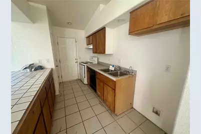 2639 Wallapai Avenue, Kingman, AZ 86401 - Photo 6