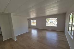 2053 Sweetwater Dr, Bullhead City, AZ 86442 - Photo 8