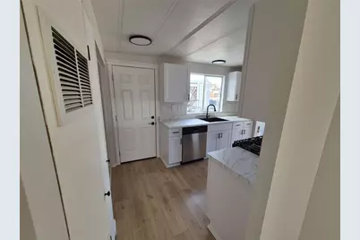 2053 Sweetwater Drive, Bullhead City, AZ 86442 - Photo 12