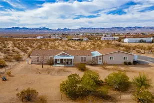 3549 N Gln Cyn Rd, Golden Valley, AZ 86413 - Photo 24