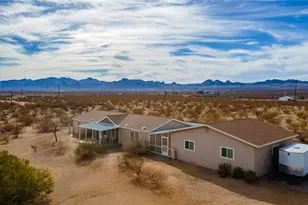 3549 N Gln Cyn Rd, Golden Valley, AZ 86413 - Photo 26