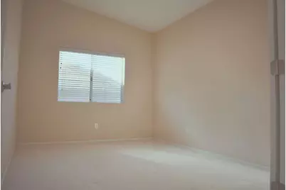 2536 Fox Run Lane, Bullhead City, AZ 86442 - Photo 12