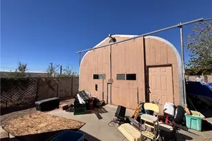 4517 N N Thurman Dr Dr, Golden Valley, AZ 86413 - Photo 10