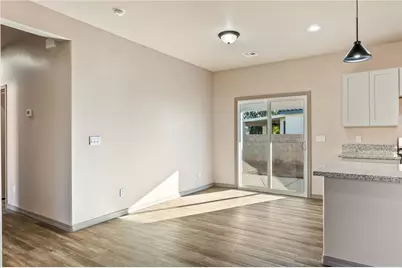 9770 S Kingman Drive, Mohave Valley, AZ 86440 - Photo 16