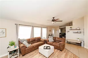 4938 N Davis Rd, Golden Valley, AZ 86413 - Photo 8