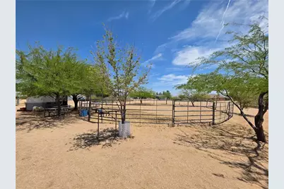 2576 E Calle Chavez Road, Kingman, AZ 86409 - Photo 76