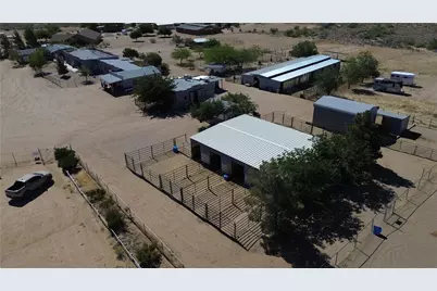 2576 E Calle Chavez Road, Kingman, AZ 86409 - Photo 90