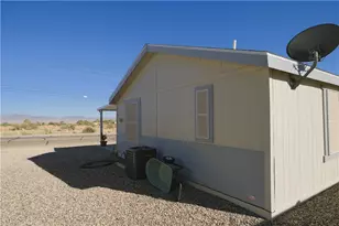 1296 E Citrus Dr, Kingman, AZ 86409 - Photo 16