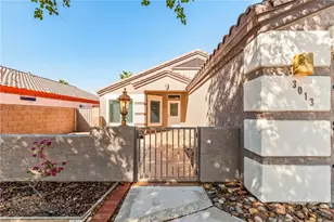 3013 Carefree Dr, Bullhead City, AZ 86442 - Photo 8