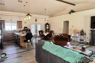 1790 S Gleeson Rd, Golden Valley, AZ 86413 - Photo 22