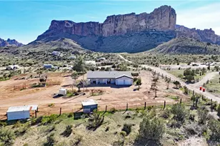 1790 S Gleeson Rd, Golden Valley, AZ 86413 - Photo 54