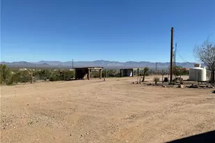 1790 S Gleeson Rd, Golden Valley, AZ 86413 - Photo 44