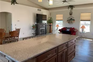 1790 S Gleeson Rd, Golden Valley, AZ 86413 - Photo 8