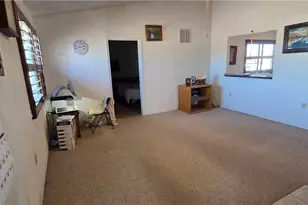 820 S Elfrida Rd, Golden Valley, AZ 86413 - Photo 12