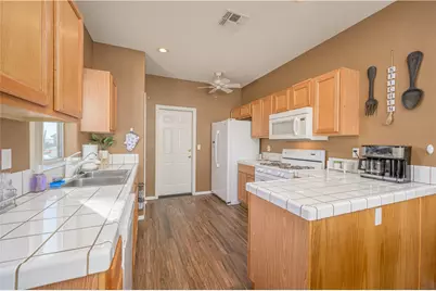 2911 Los Pueblos Drive, Bullhead City, AZ 86429 - Photo 14