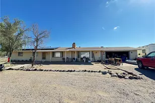 5628 S Mission Rd, Fort Mohave, AZ 86426 - Photo 2