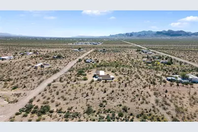 001 Eden Road, Golden Valley, AZ 86413 - Photo 8