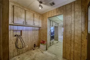 815 Stahlman Dr, Bullhead City, AZ 86442 - Photo 32