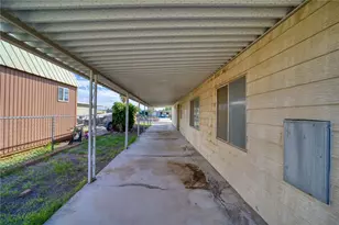 815 Stahlman Dr, Bullhead City, AZ 86442 - Photo 40