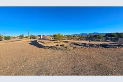 207-11-044 W Haven Drive, Yucca, AZ 86438 - Photo 10